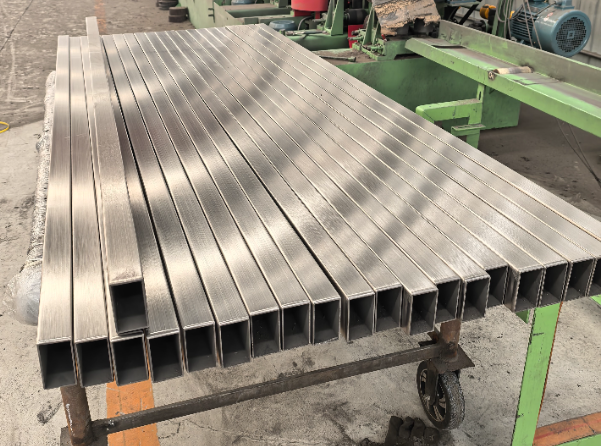 衡水建筑工程行业用不锈钢无缝钢管